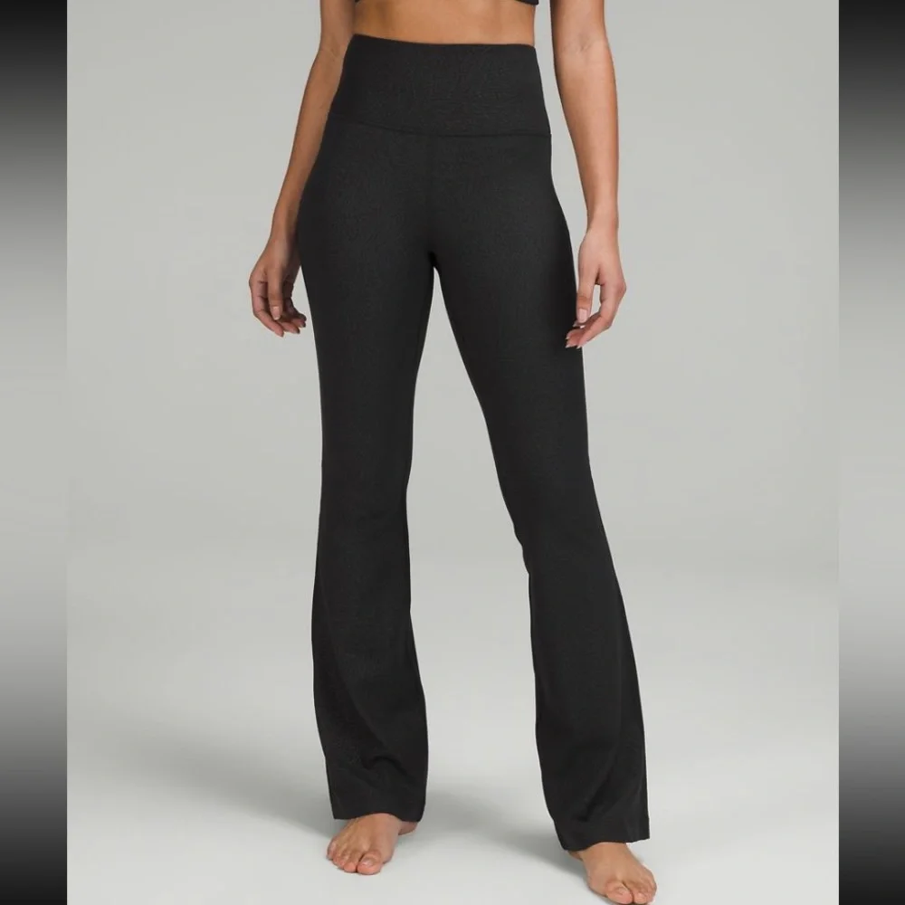 Lululemon 14 Groove Super-High-Rise Flare Pants - Picture 1 of 13